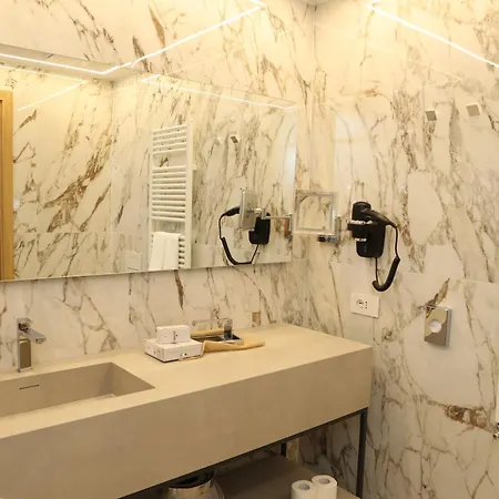 Bed & Breakfast Helena 4*