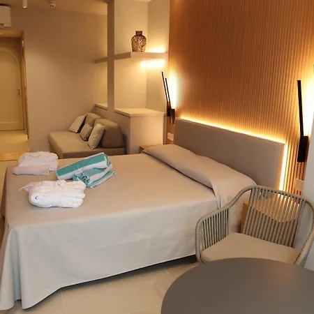 Bed & Breakfast Helena 4*