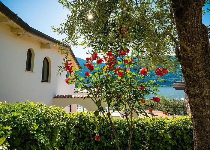 Bed & Breakfast Helena By Parc Italia 4*